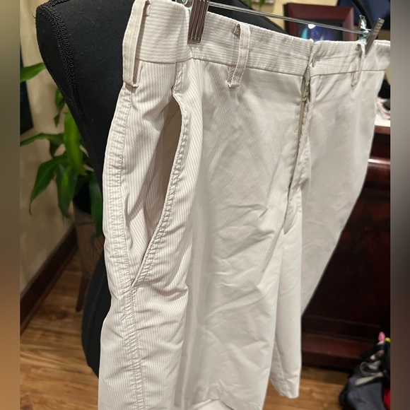 Nike Fit Dry golf shirts size 40 in GUC - Picture 2 of 6